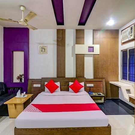 Oyo 61861 Hotel Dream Palace Durg Bagian luar foto