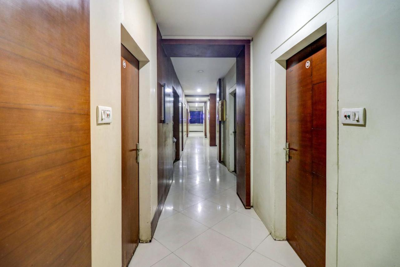 Oyo 61861 Hotel Dream Palace Durg Bagian luar foto